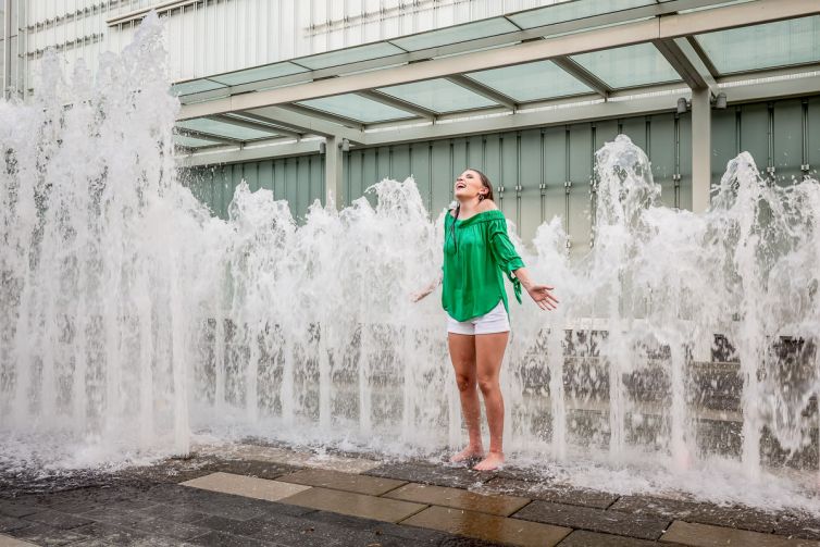 Fun Senior Photography Experience - Tampa St Petersburg, Florida - High School Senior Portait Photography - Behind The Scenes Portfolio - Brian K Crain Photography