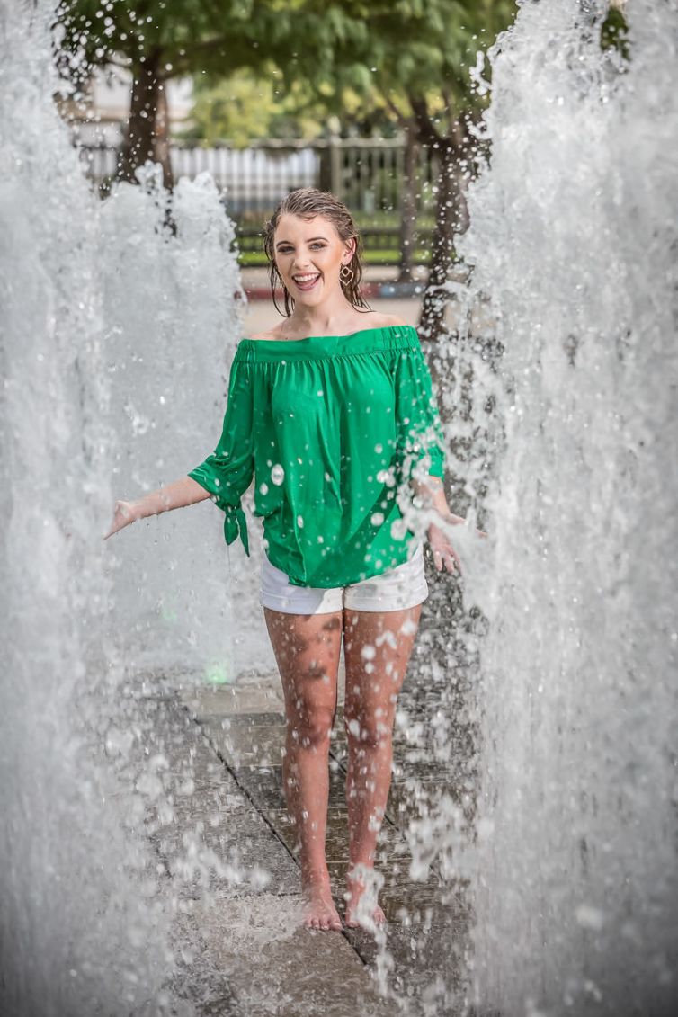 Fun Senior Photography Experience - Tampa St Petersburg, Clearwater, Florida - High School Senior Portrait Photography - Behind The Scenes Portfolio - Brian K Crain Photography