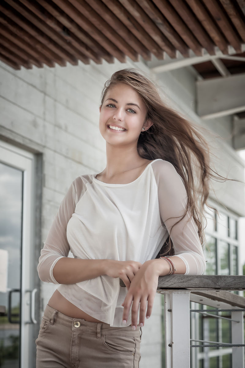 Luxury Lifestyle Fashion Senior Photogrphy Exeperience - Tampa St Petersburg, Florida - High School Senior Portait Photography - Luxury Lifestyle Gallery - Brian K Crain Photography
