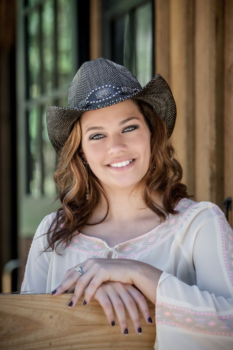 Luxury Lifestyle Fashion Senior Photography Experience - Tampa, St Petersburg, & Clearwater, Florida - High School Senior Portrait Photography - Luxury Lifestyle Portfolio - Brian K Crain Photography
